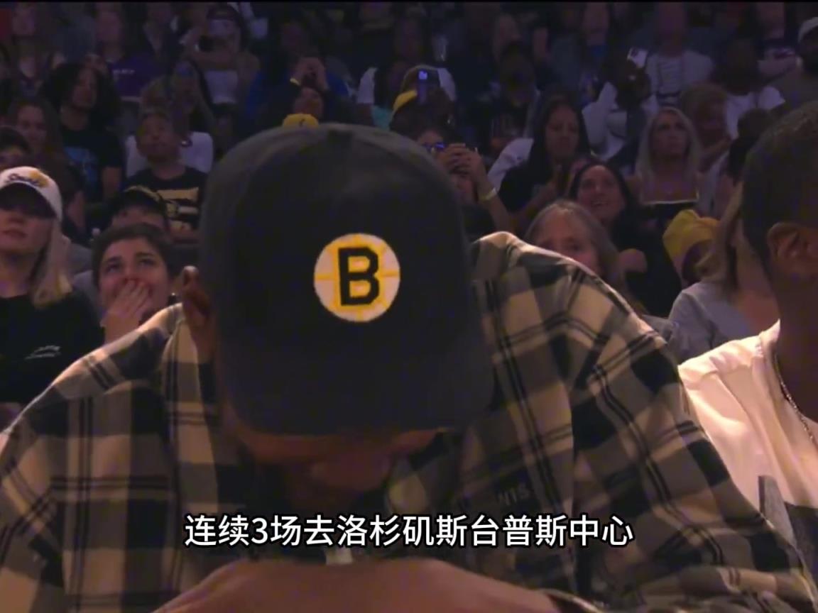 KD凡心大動？連續(xù)三場盯梢火花隊皮衣布林克庫里‘準妹夫’上線？